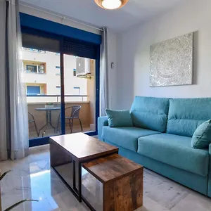 https://letmalaga-huelin-beach.hotelsinnerja.org